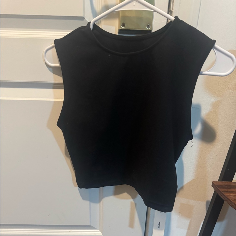 Joah Brown Black M/L NWT